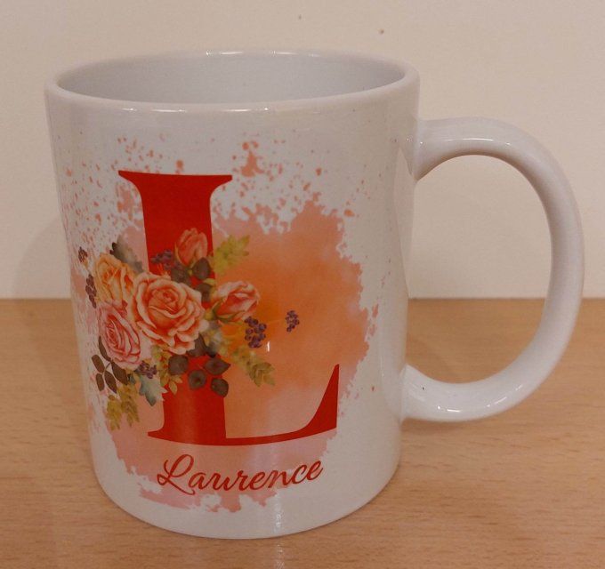 MUG PERSONNALISE INITIALE ET PRÉNOM même style couleur au choix